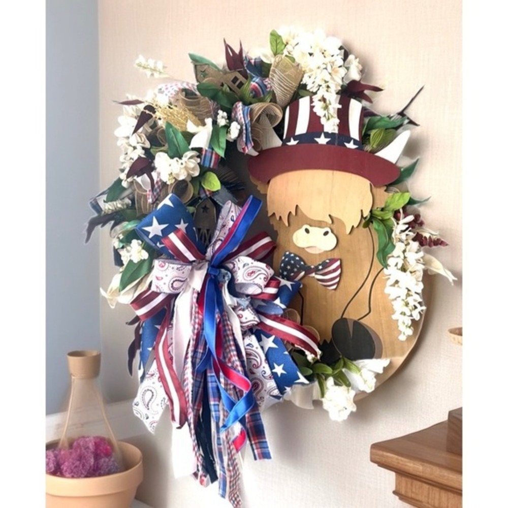 Grand Patriotic Highland Cow‎ Wreath Patriotic Americana Decor